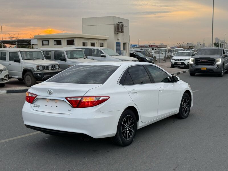 2016 TOYOTA CAMRY LE 2.5L