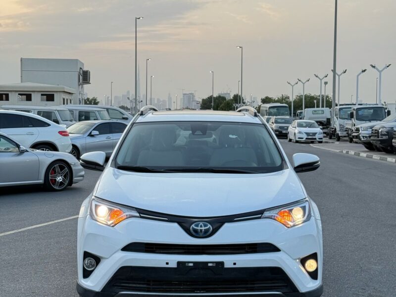 2017 TOYOTA RAV 4 LIMITED HYBRID FULL OPTION SUNROOF AWD