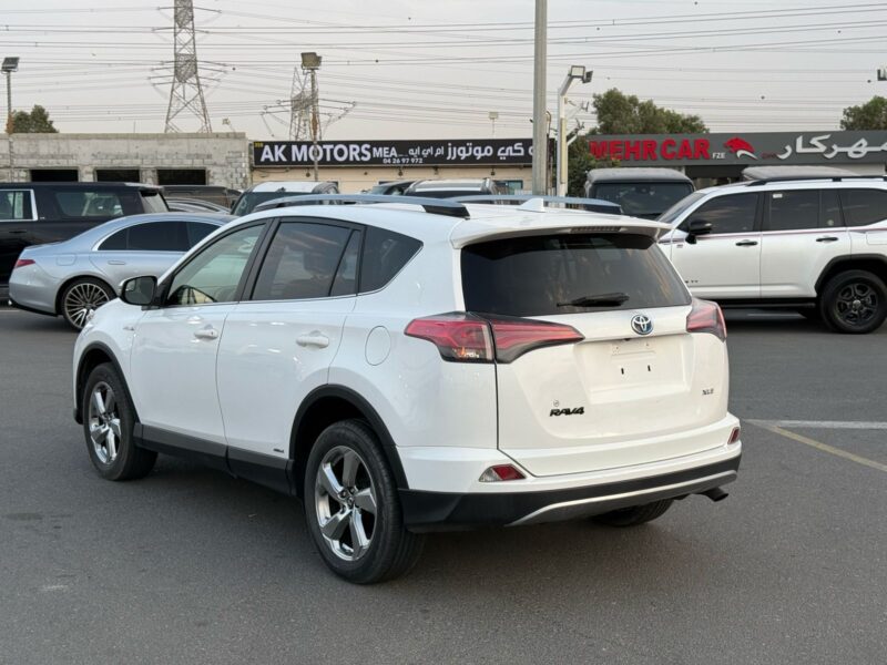 2017 TOYOTA RAV 4 LIMITED HYBRID FULL OPTION SUNROOF AWD