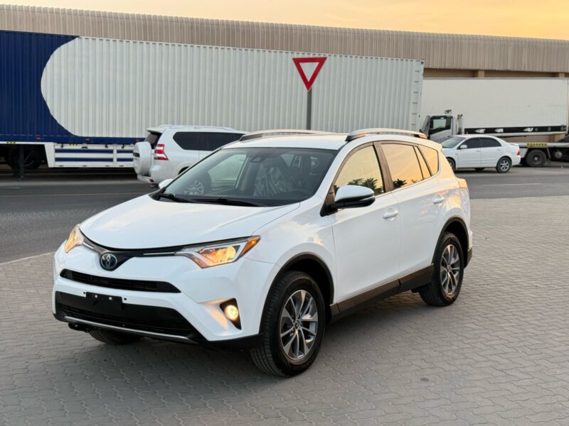 2018 TOYOTA RAV 4 HYBRID XLE