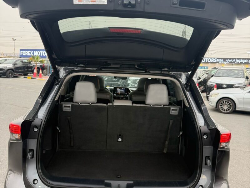 2021 TOYOTA HIGHLANDER XLE SUNROOF FULL OPTION V6 - 3.5L Miles: 59000