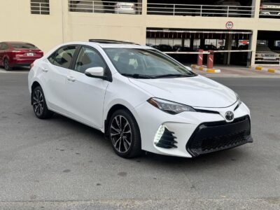 2017 TOYOTA COROLLA XSE Full option