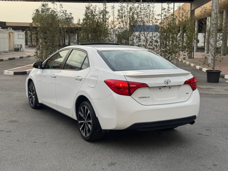 2017 TOYOTA COROLLA XSE Full option