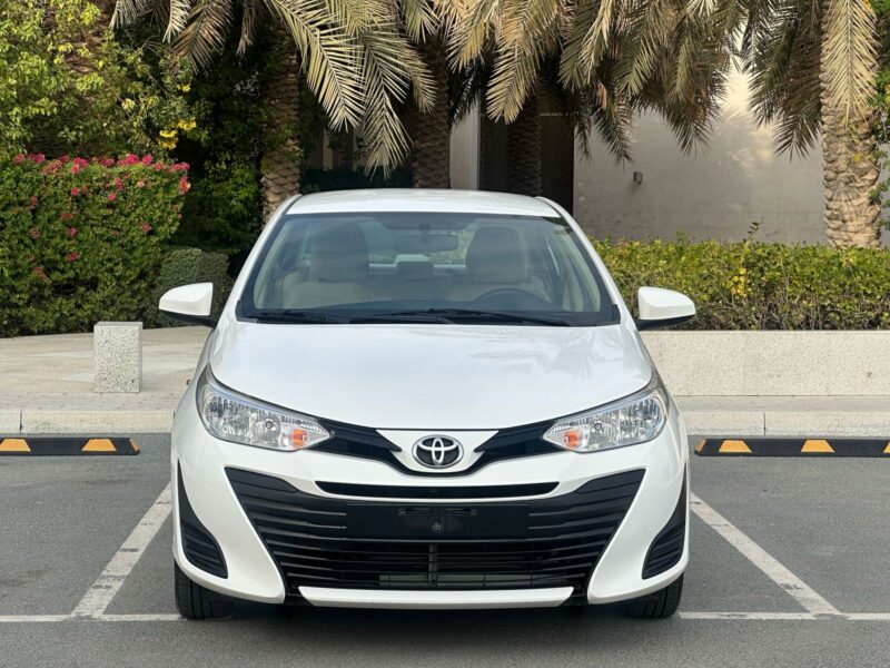 2019 Toyota Yaris SE 1.5L MID OPTION 🌈 Super White Color 🚧72344 KMS
