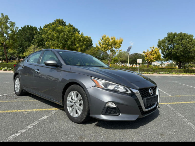 Nissan Altima 2020