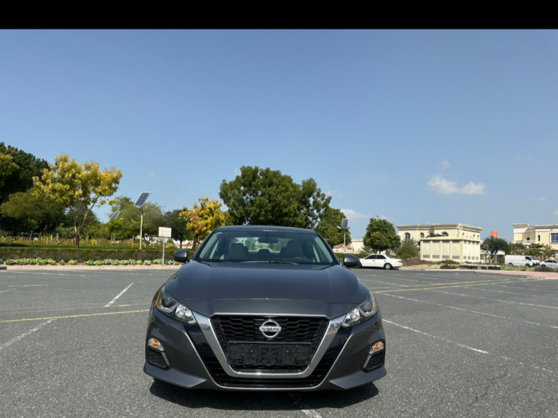 Nissan Altima 2020