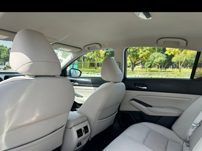 Nissan Altima 2020