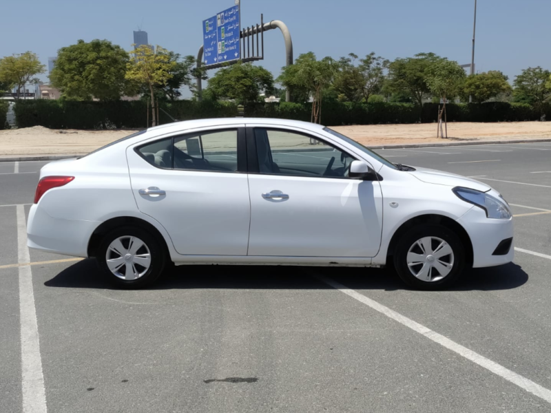 Nissan Sunny 2021